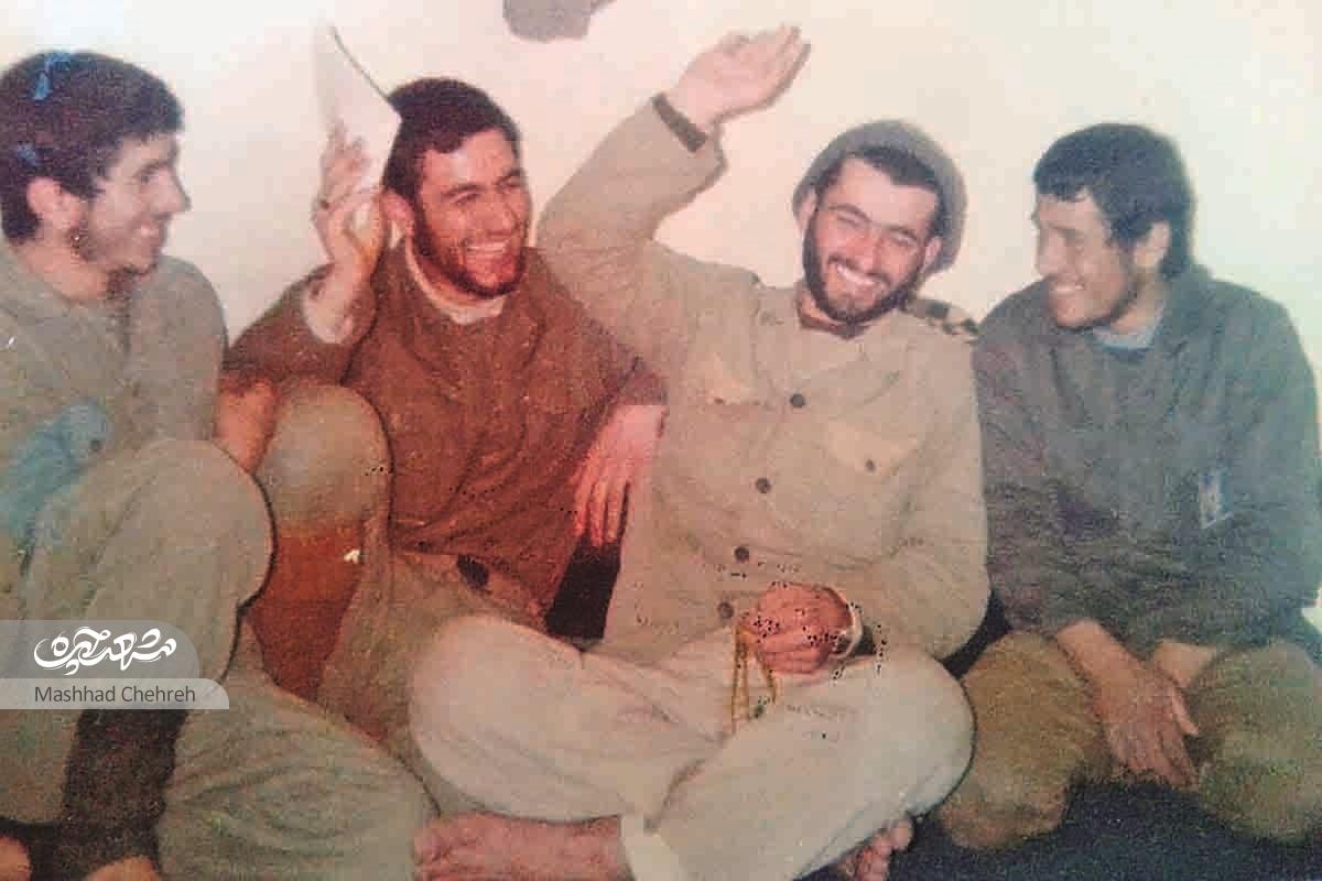 همرزم کاوه همرزم کاوه