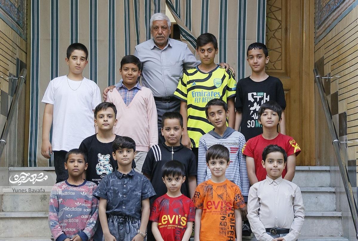 احمد فتحی اوقات فراغت بچههای محله را پر کرده است احمد فتحی اوقات فراغت بچههای محله را پر کرده است