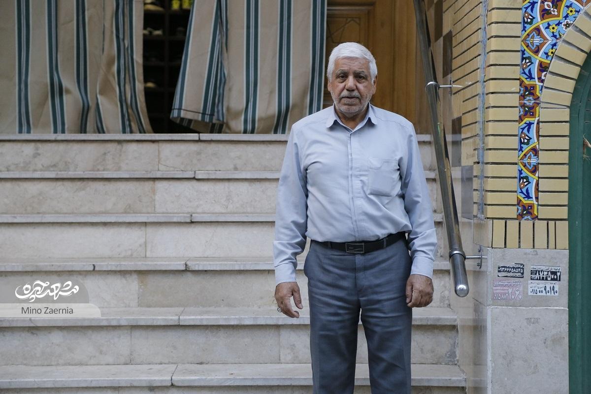 احمد فتحی اوقات فراغت بچههای محله را پر کرده است احمد فتحی اوقات فراغت بچههای محله را پر کرده است