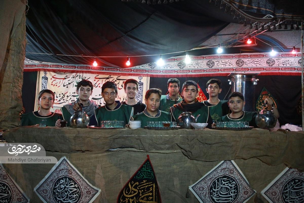 شبهای محرمی مسجدالمنتظر که کارهای کلیدیاش با نوجوانان و کودکان است شبهای محرمی مسجدالمنتظر که کارهای کلیدیاش با نوجوانان و کودکان است