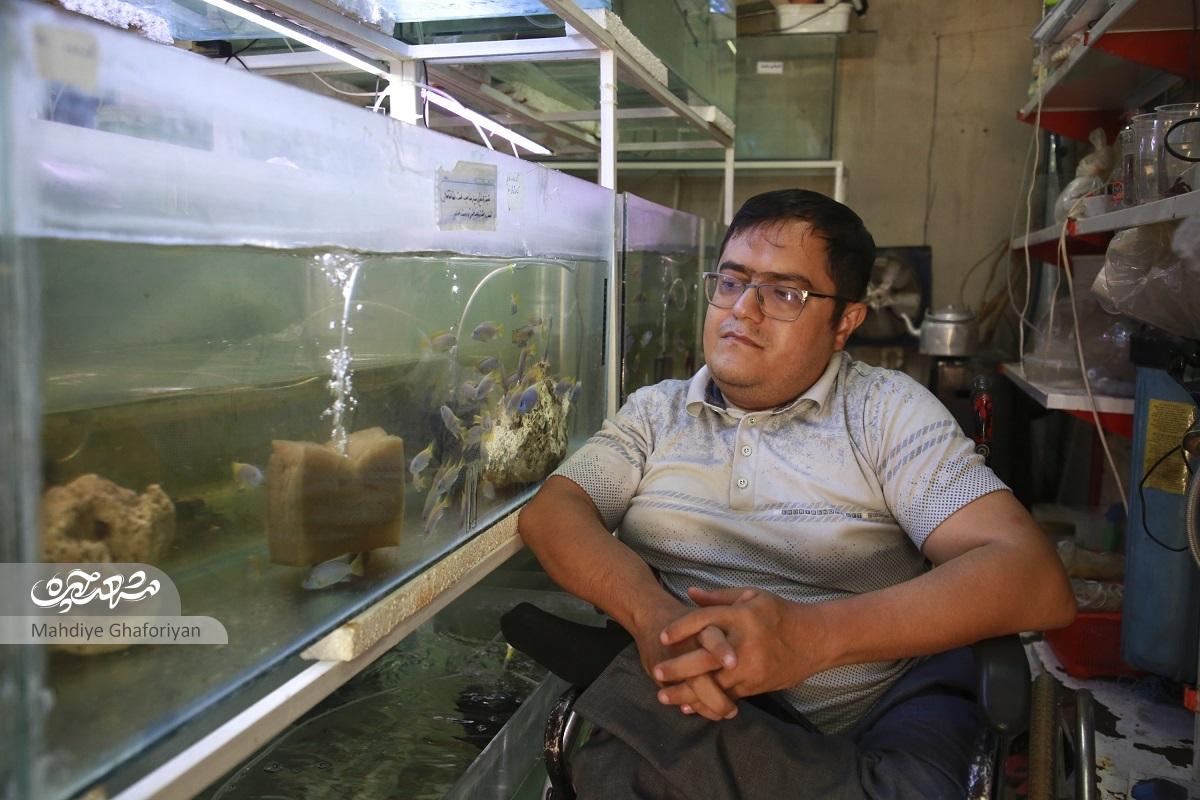 هادی پیوندی، توانیاب کارآفرین نان بازویش را میخورد هادی پیوندی، توانیاب کارآفرین نان بازویش را میخورد