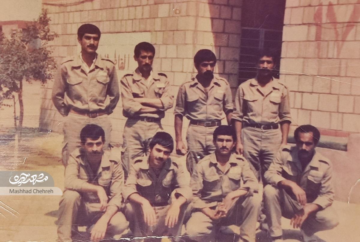 رفقای اردوگاه موصل یک رفقای اردوگاه موصل یک