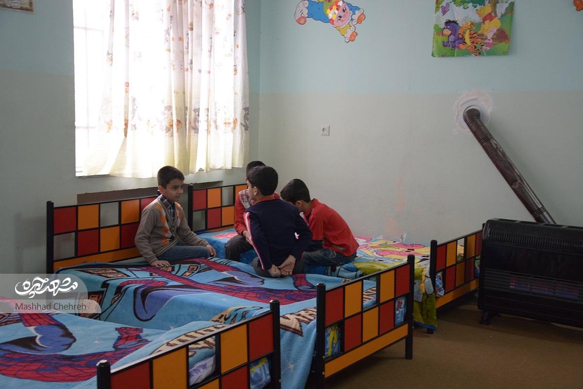 مرکز نگهداری کودکان بی‌سرپرست و بدسرپرست خاتم‌الانبیا(ص) در خانه اجاره‌ای دو طبقه‌ای راه‌اندازی شده است