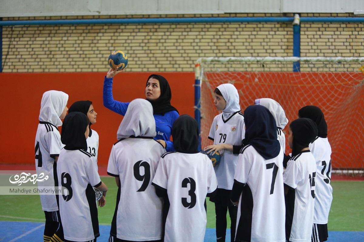 جسارت داری، بیا هندبال!