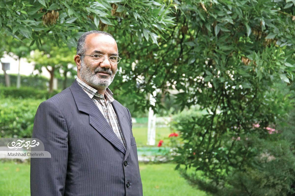 راوی جنگ | دبیرستانی که پاتوق فرماندهان بود راوی جنگ | دبیرستانی که پاتوق فرماندهان بود