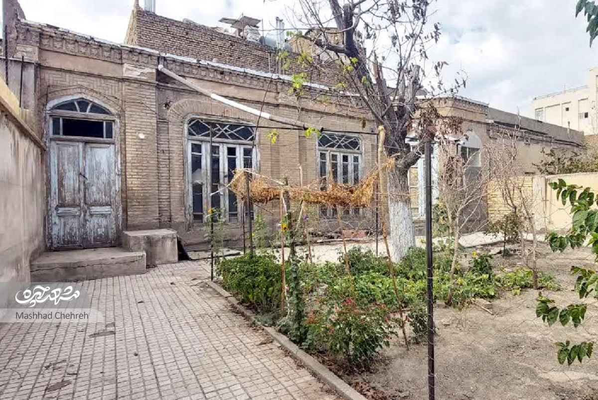 تلاشهای جواد عظیمیپارسا برای جمعآوری هویت جوادیه تلاشهای جواد عظیمیپارسا برای جمعآوری هویت جوادیه