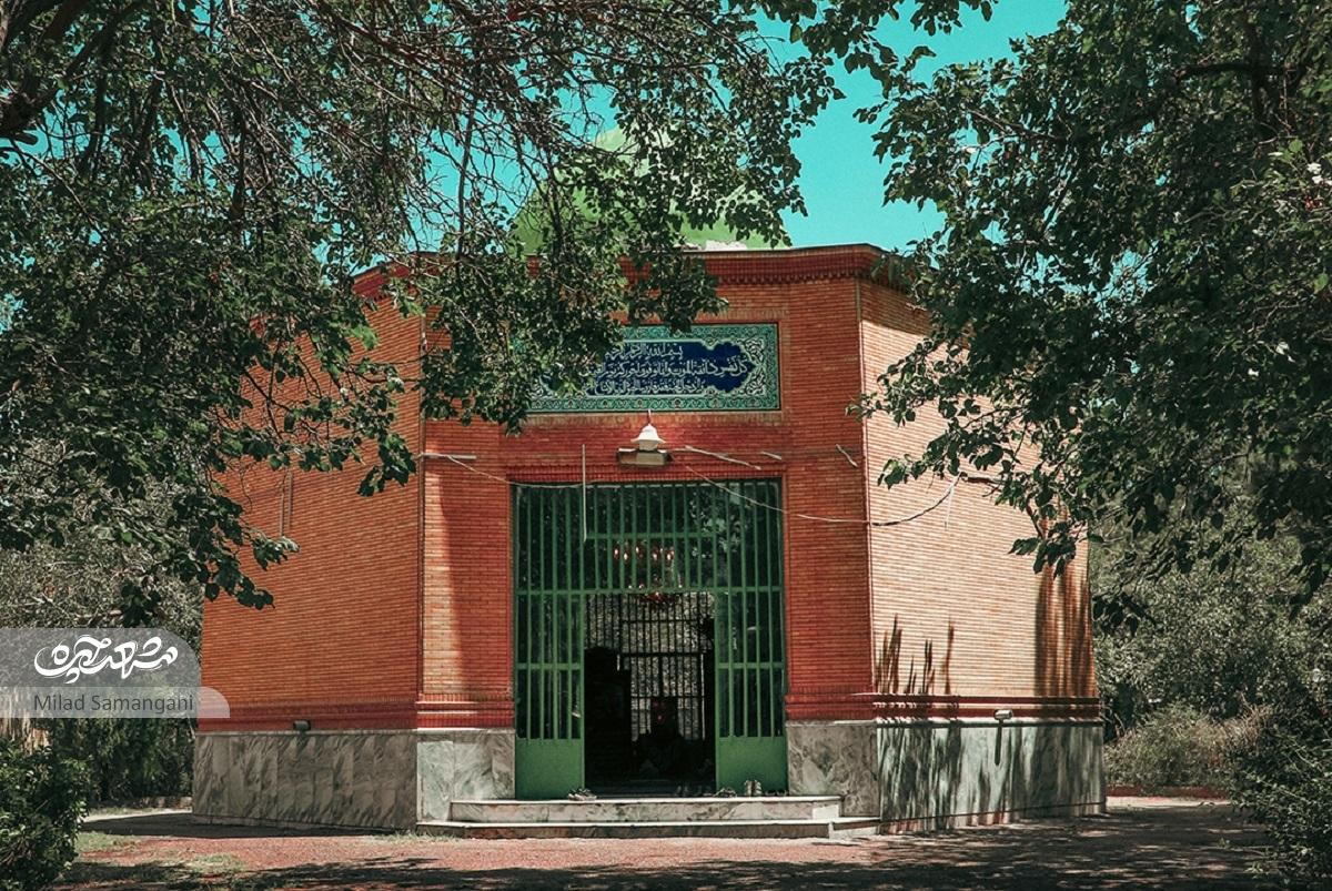 آقای سیدی با حفر چاه محله سیدی را آباد کرد