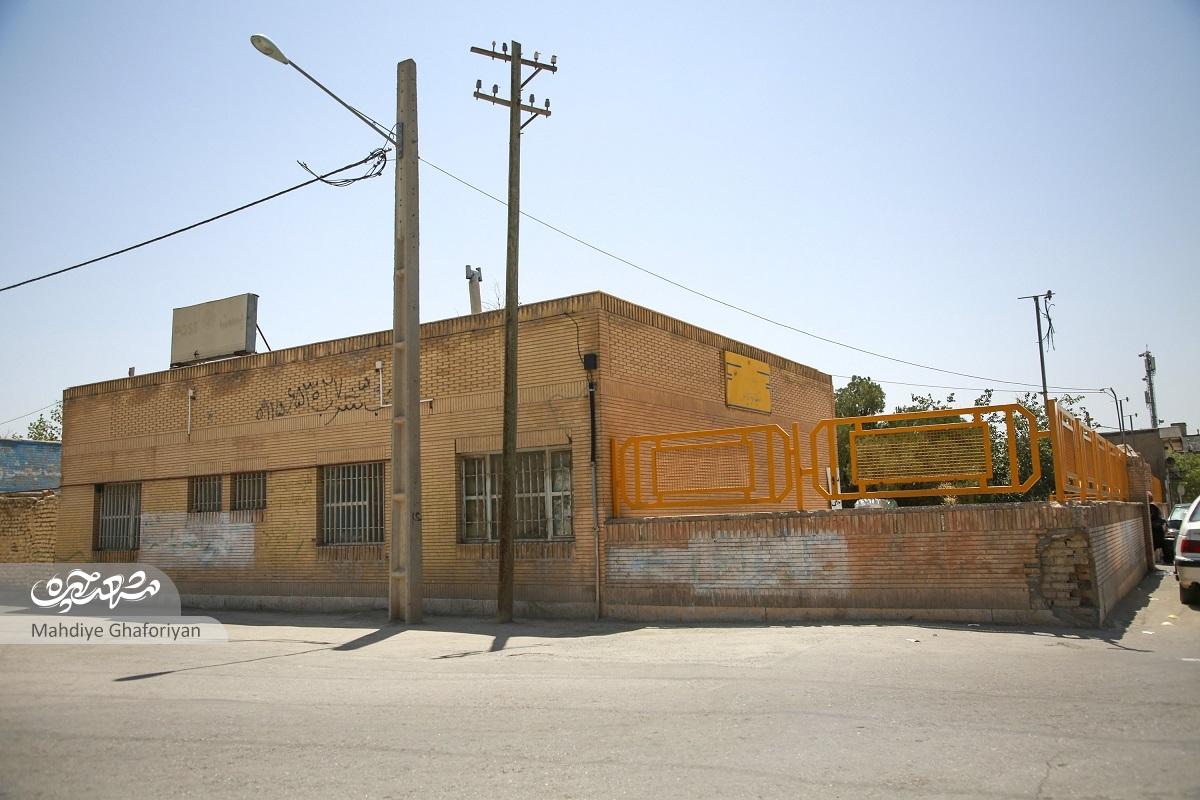 معبری در محله فردوسی آراسته به نام شهدا معبری در محله فردوسی آراسته به نام شهدا