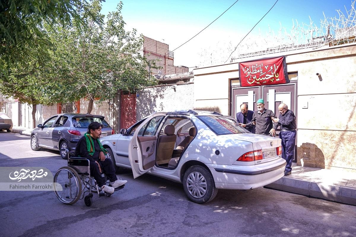 علیرضا اکرامی بانی زیارت سالمندان و معلولان محله ثامن شده است