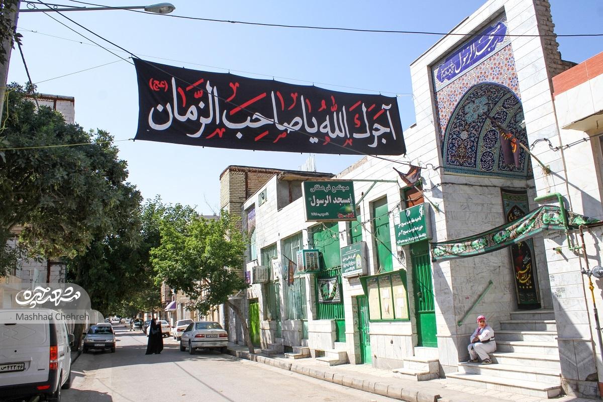 کوچهای با روضههای خانگی پر رونق کوچهای با روضههای خانگی پر رونق