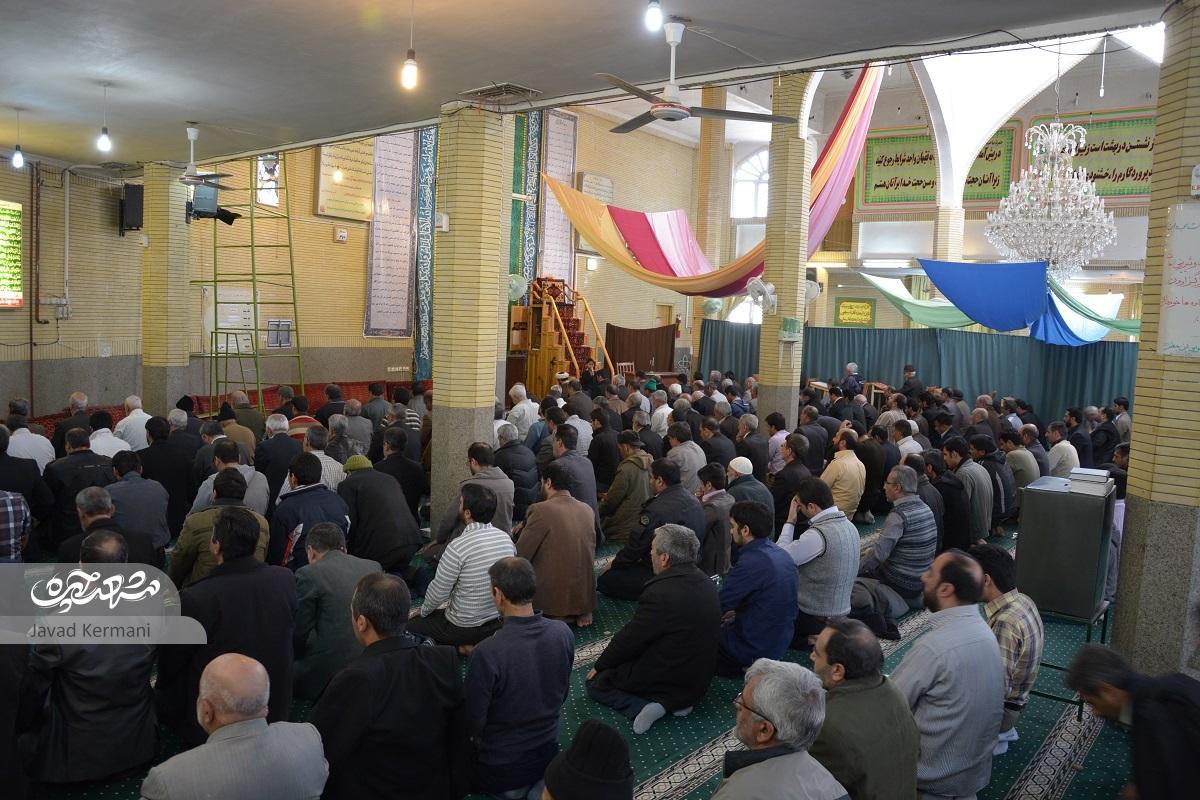 مسجد موسی بن جعفر (ع) پاتوقی صمیمی برای جوانان