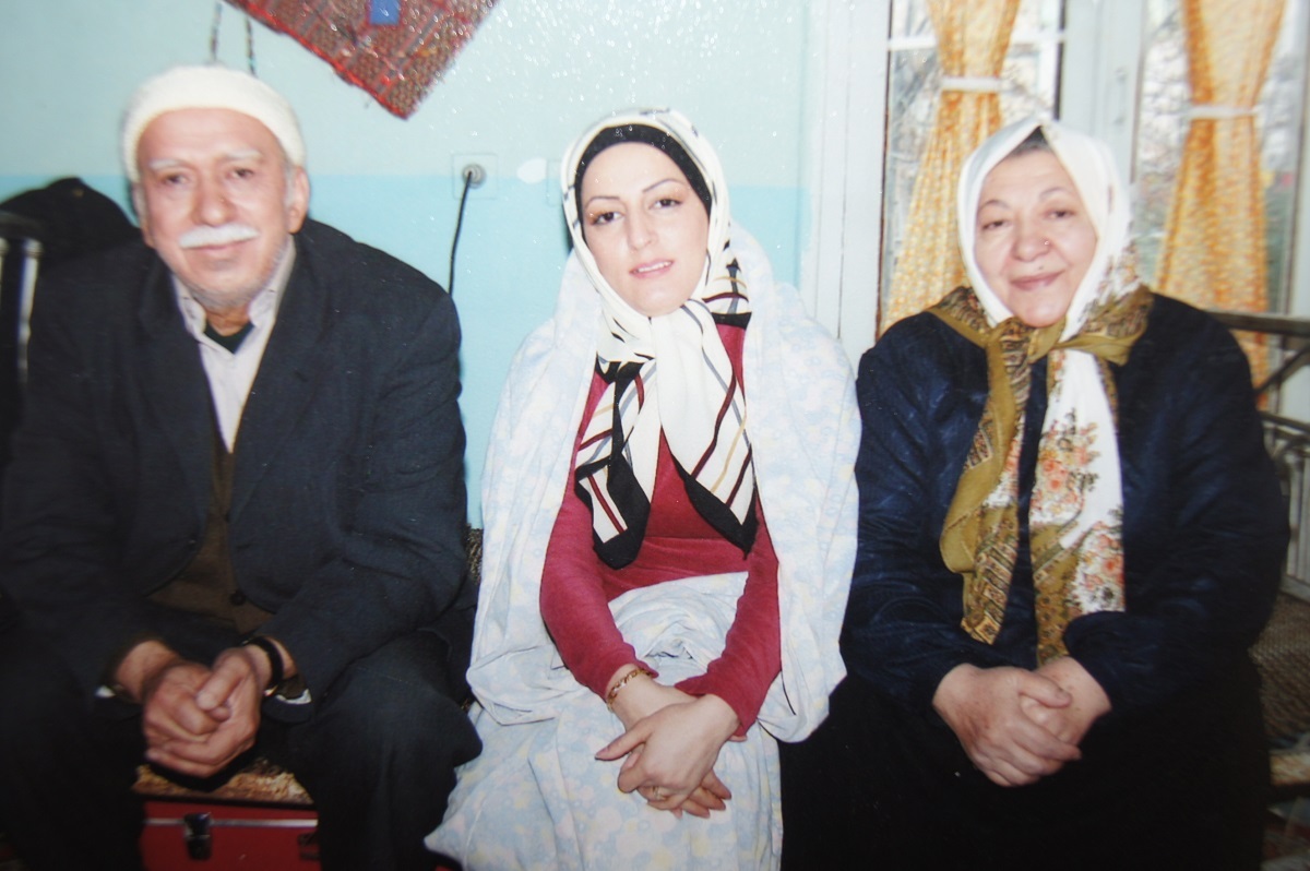 هيچ هنري برايم تئاتر نميشود هيچ هنري برايم تئاتر نميشود