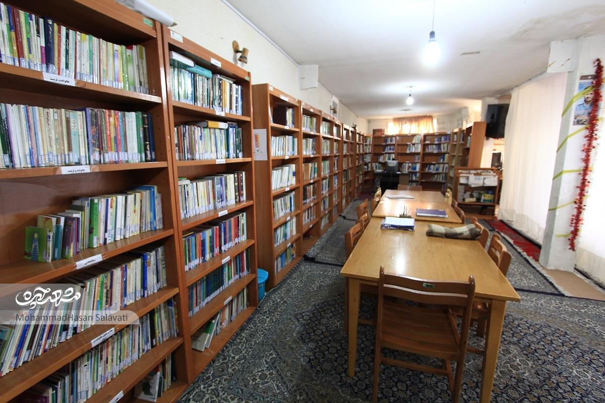 فروغی که خانواده فروغیها در محله روشن کردند فروغی که خانواده فروغیها در محله روشن کردند