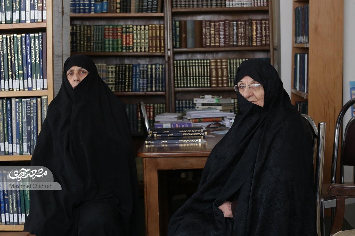 مدرسه علمیه پیروان حضرت زهرا(س) نقش پررنگی در وقایع انقلاب داشت مدرسه علمیه پیروان حضرت زهرا(س) نقش پررنگی در وقایع انقلاب داشت