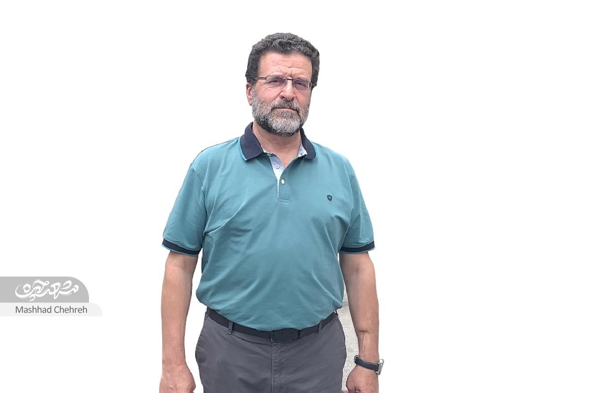 جواد خسرومنش همیشه پای کار همسایهها در مسجد محله است جواد خسرومنش همیشه پای کار همسایهها در مسجد محله است