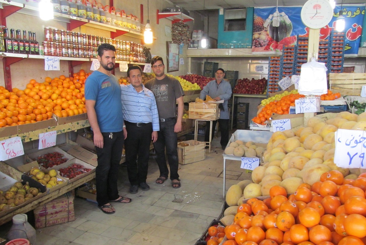 طبسی‌های مقیم مشهد، میوه فروشان معروف کوی کارگران هستند