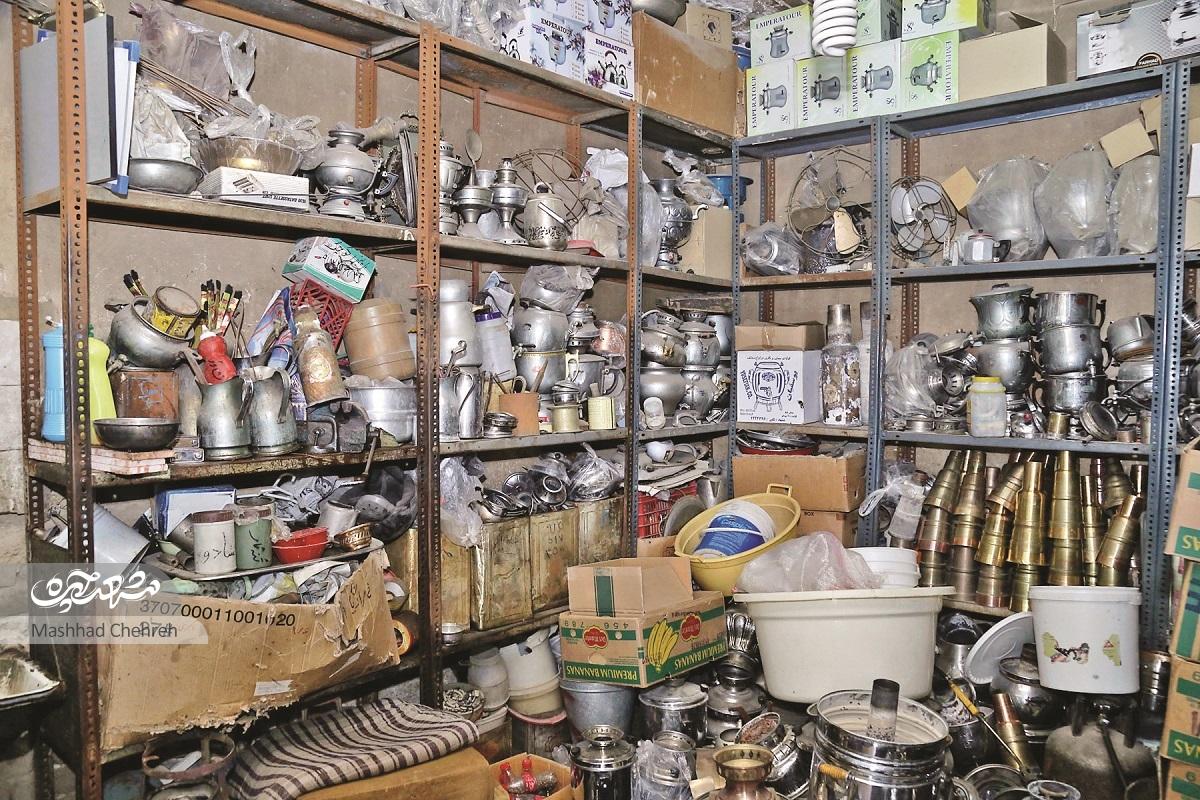 حاجحسن معینییزدی از ده سالگی سماورسازی میکند حاجحسن معینییزدی از ده سالگی سماورسازی میکند