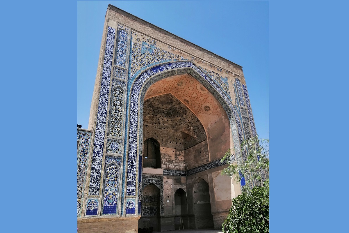 درباره زندگی واقف ناشناخته «مدرسه نواب» و «مصلای مشهد» در عصر پر‌فراز‌و‌نشیب صفوی