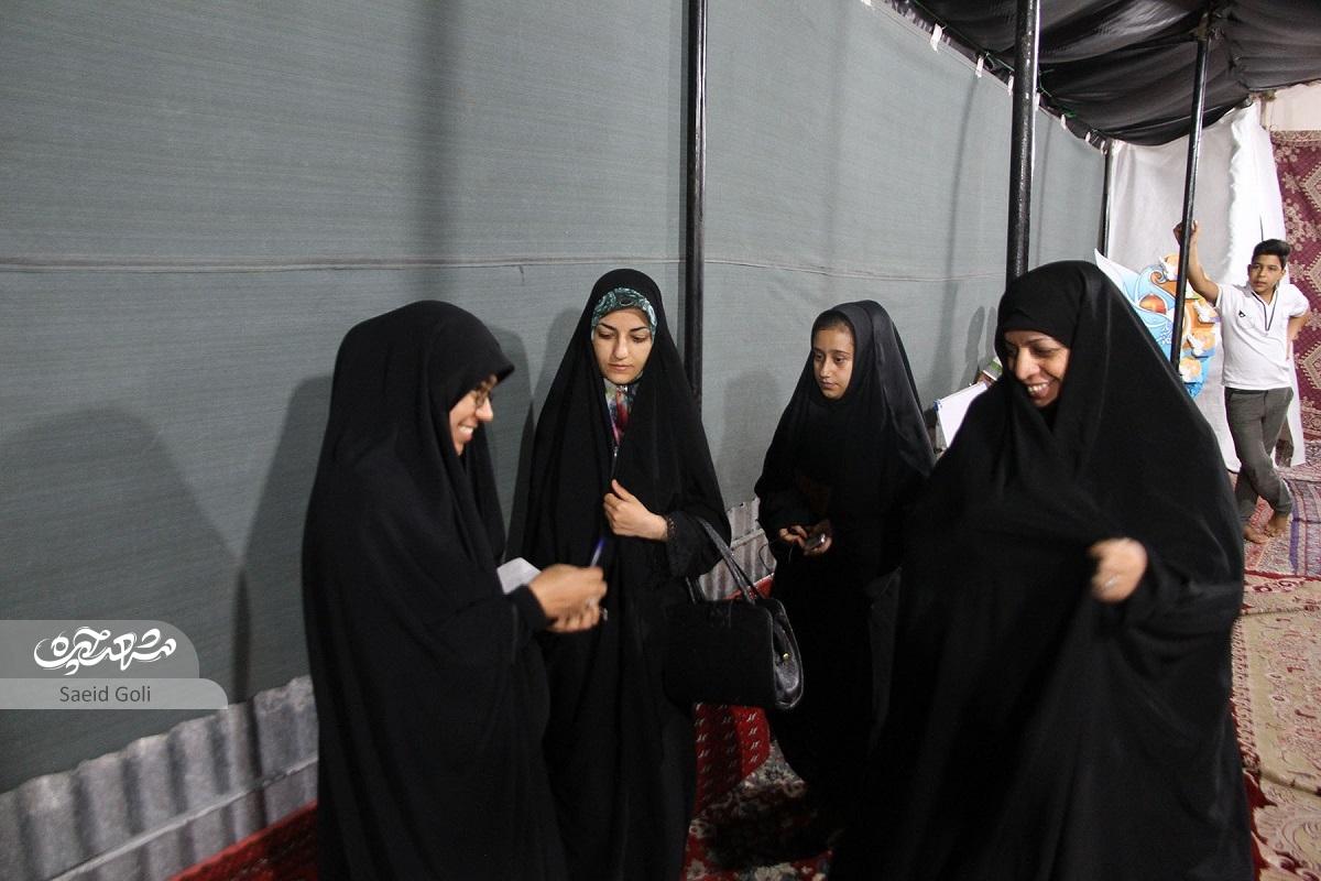 هیئت امیرالمومنین (ع) با ۴۰ نفر جان گرفت هیئت امیرالمومنین (ع) با ۴۰ نفر جان گرفت