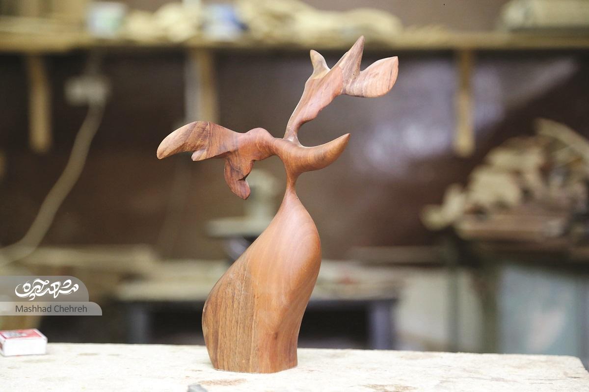 مجسمه‌های پیکرتراش محله آبکوه تا ینگه دنیا می‌رود