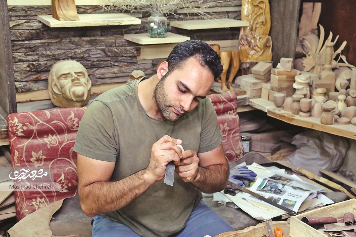 مجسمه‌های پیکرتراش محله آبکوه تا ینگه دنیا می‌رود