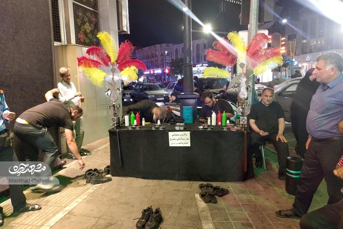 پذیرایی از زائران در ایستگاه احمدآباد