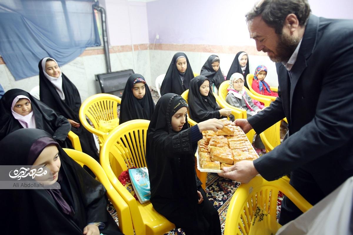 دارالقرآن «پیامبر اعظم (ص)» محله مقدم هزاران جوان را جذب فعالیتهای قرآنی کرده است دارالقرآن «پیامبر اعظم (ص)» محله مقدم هزاران جوان را جذب فعالیتهای قرآنی کرده است
