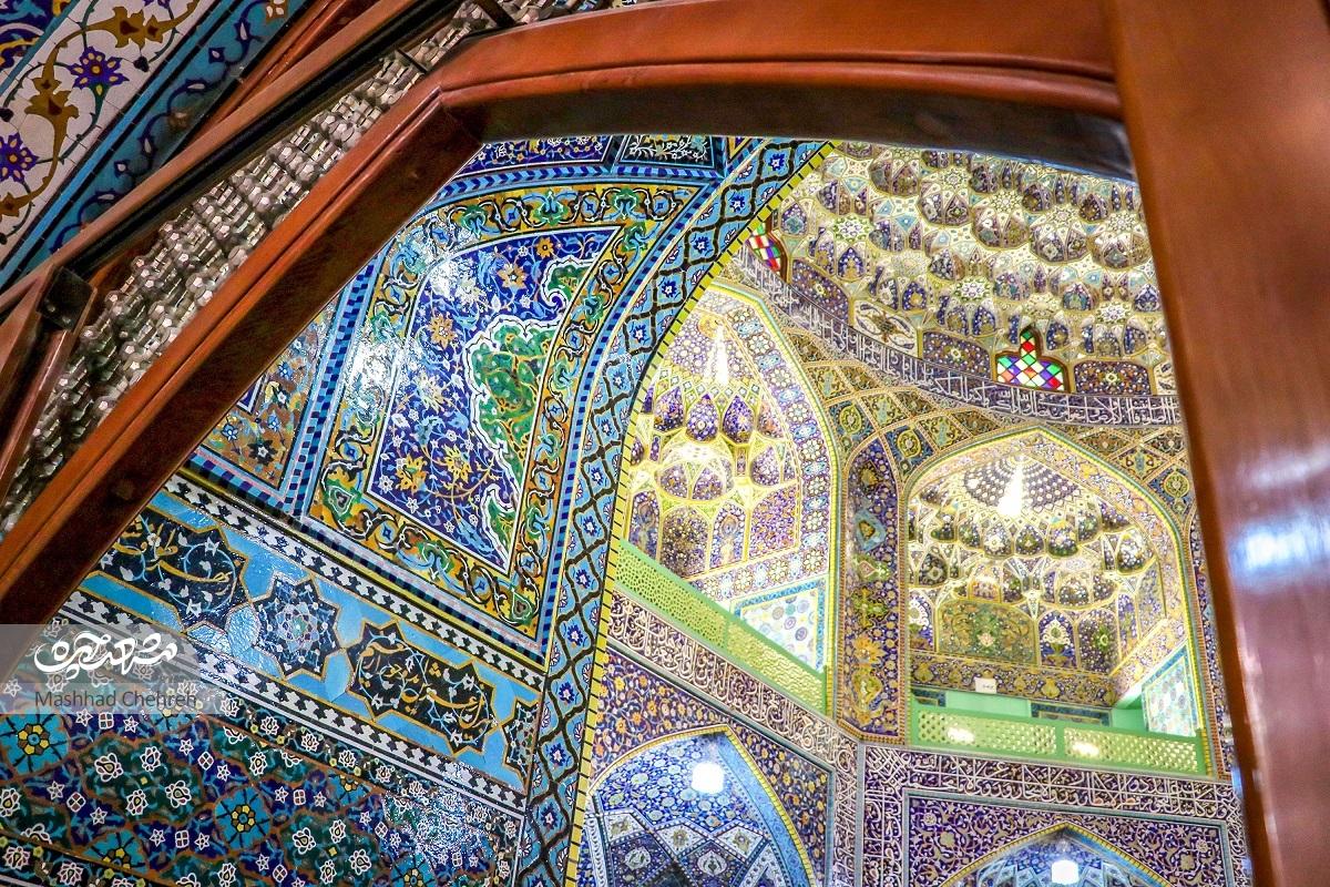 معماری رواق و گنبد «الله وردیخان» یکی از باشکوهترین بناهای حرمرضوی است معماری رواق و گنبد «الله وردیخان» یکی از باشکوهترین بناهای حرمرضوی است