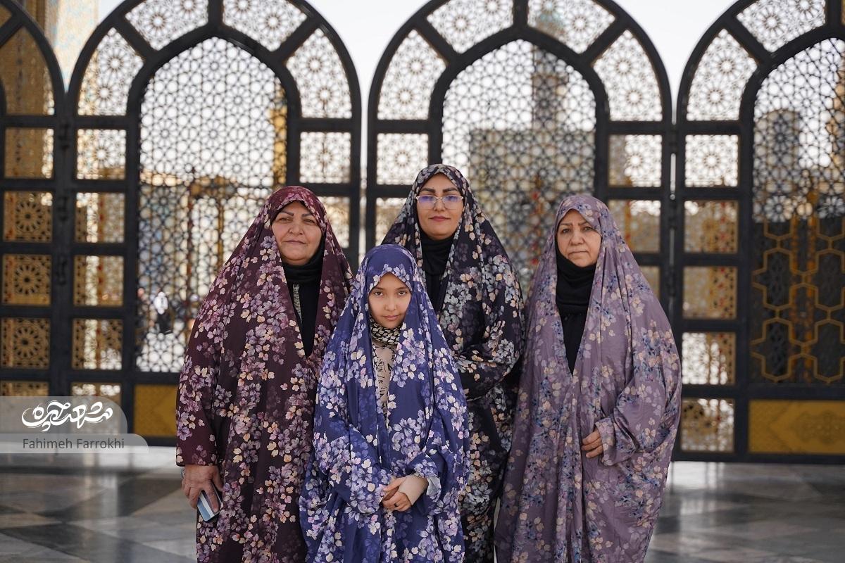قصه چادرهای امانتی به زائران خانم قصه چادرهای امانتی به زائران خانم