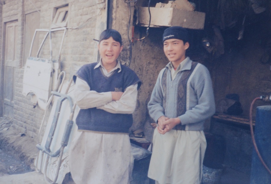 دلنوشته شهیدمدافع حرم روی کولر: دوستت دارم مادر دلنوشته شهیدمدافع حرم روی کولر: دوستت دارم مادر