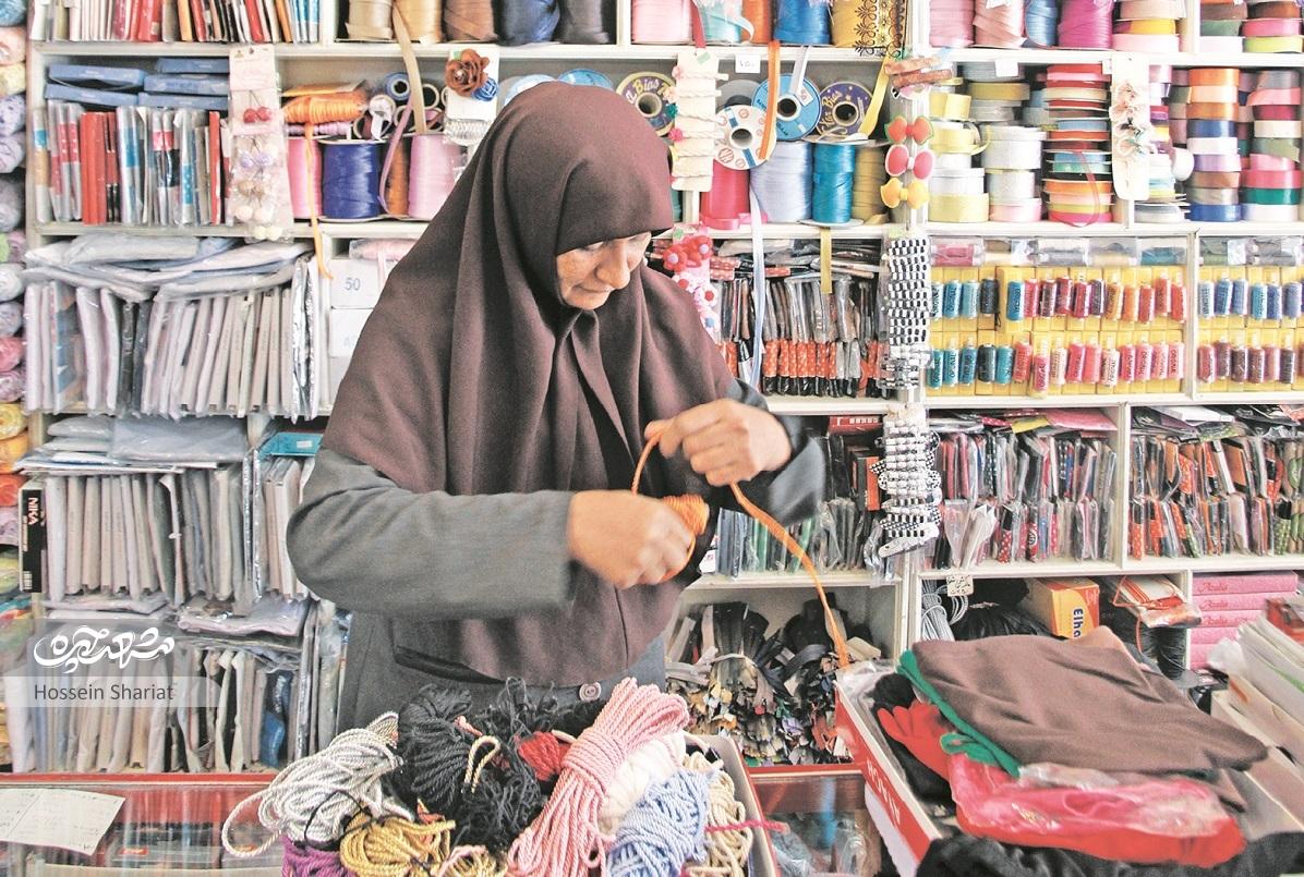 بانوی کاسب محله بهشتی به خوش حسابی معروف است