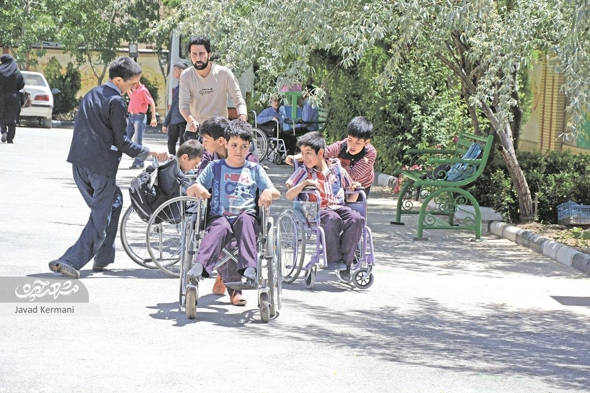 درباره بزرگ‌ترین مدرسه معلولان جسمی و حرکتی مشهد