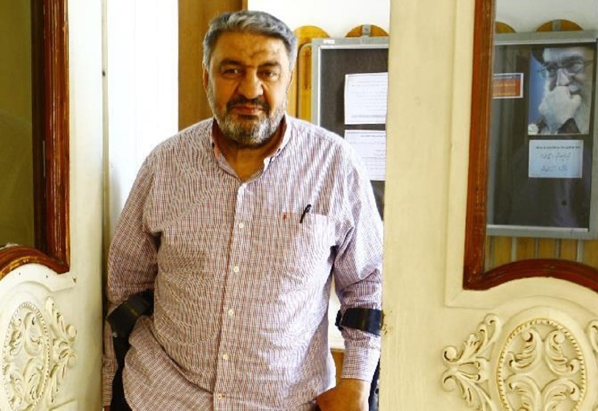 سردار اکبر نجاتی در عملیات والفجر پایش را از دست داد سردار اکبر نجاتی در عملیات والفجر پایش را از دست داد