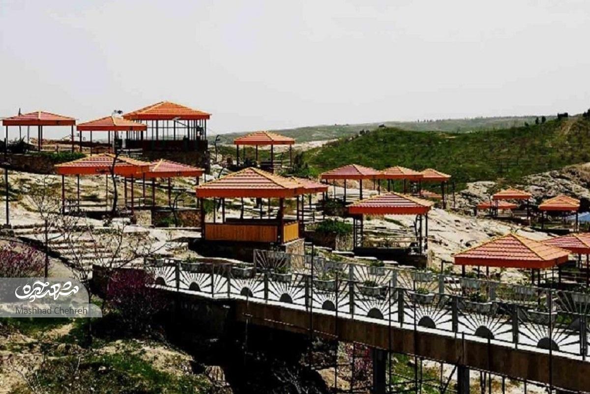 آب و سنگ، پادشاه سرزمین «هفت‌حوض»