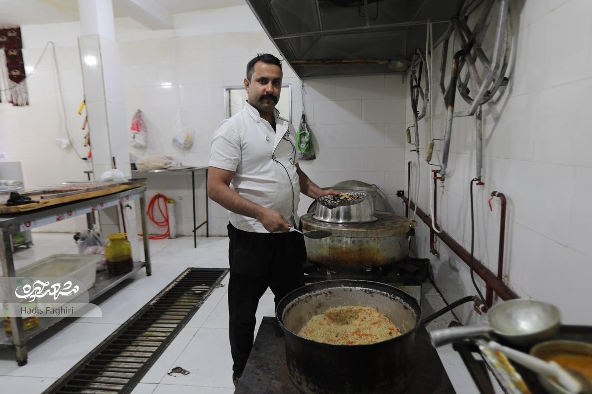 حیدر رحیمزاده؛ آشپزی که به کشورهای مختلف سفر کرده است حیدر رحیمزاده؛ آشپزی که به کشورهای مختلف سفر کرده است