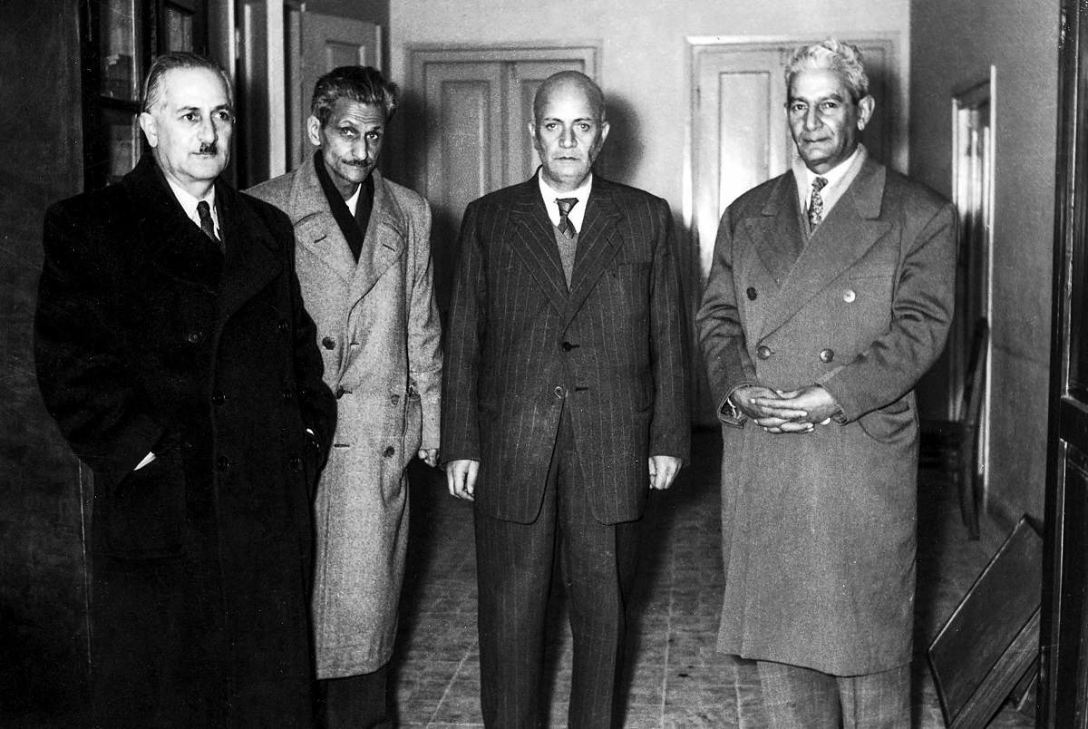 چهرههای ماندگار دانشگاه فردوسی مشهد را بشناسید چهرههای ماندگار دانشگاه فردوسی مشهد را بشناسید