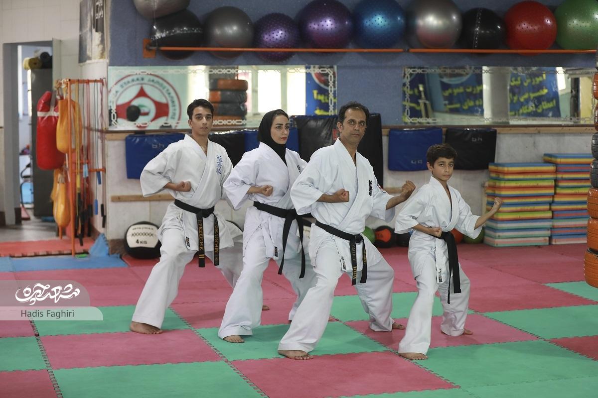 «پزشک»های قهرمان نتیجه زندگی ورزشی عبدل پهلوان «پزشک»های قهرمان نتیجه زندگی ورزشی عبدل پهلوان