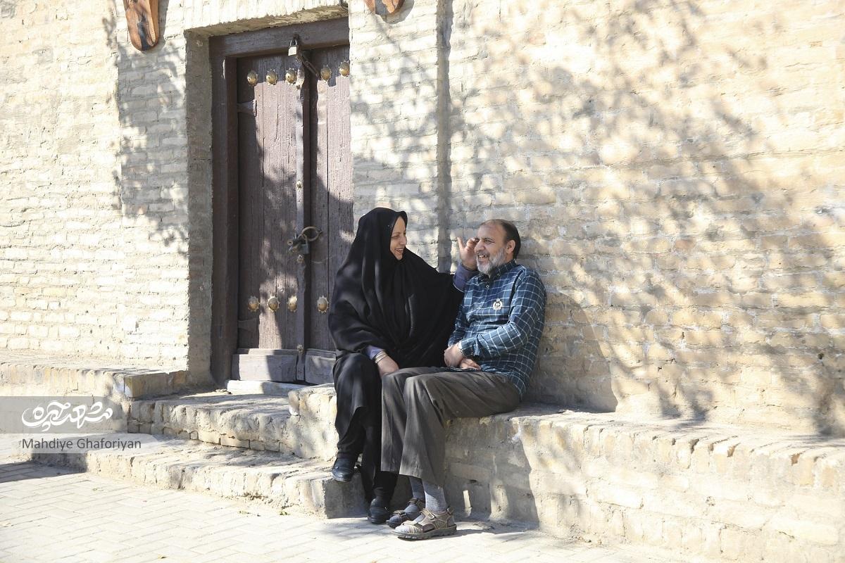 ایثار خانم درستکار دربرابر ایثار آقای درستکار