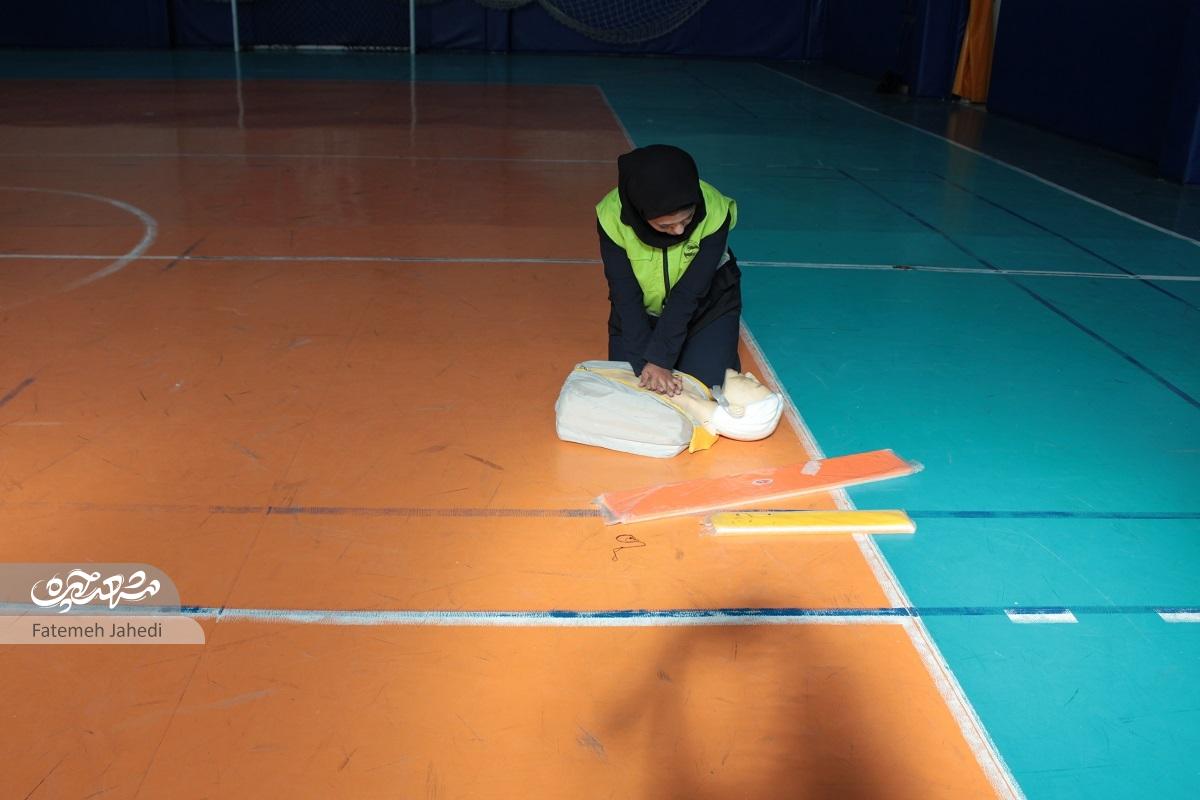 یادگیری اصول امداد و نجات نتیجه تجربه حوادث ناخوشایند مریم سپهری یادگیری اصول امداد و نجات نتیجه تجربه حوادث ناخوشایند مریم سپهری