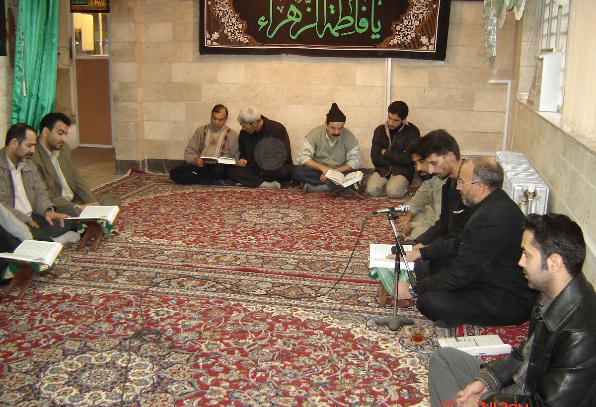 مهدی رضایی، قاری شناختهشده بینالمللی محافل قرآنی است مهدی رضایی، قاری شناختهشده بینالمللی محافل قرآنی است