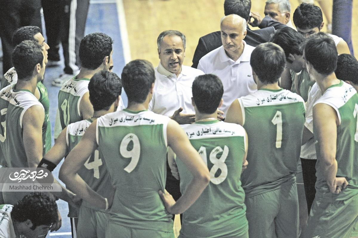 جبار قوچاننژاد؛ آقای خاص والیبال مشهد با خانواده فوتبالیاش جبار قوچاننژاد؛ آقای خاص والیبال مشهد با خانواده فوتبالیاش