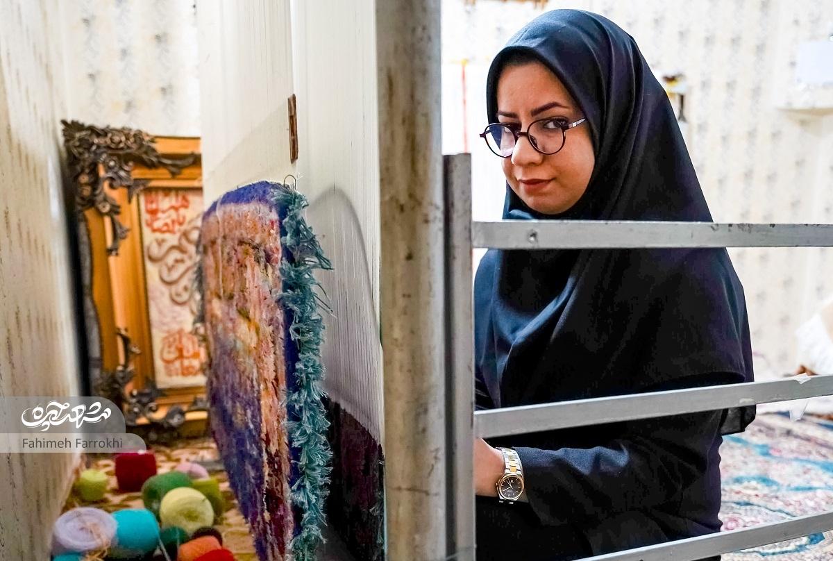 هم‌نشینی رنگ‌ها در کارگاه کوچک مریم بلوایه