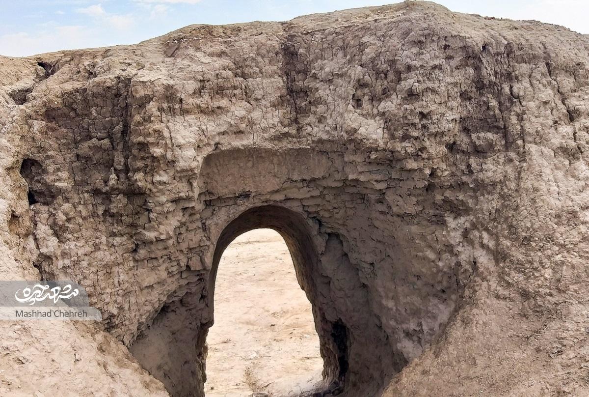 ساکن قدیمی توس، در ۷ دهه از عمر خود روزگار متفاوتی را تجربه کرده است خانههای قلعه به هم راه داشت ساکن قدیمی توس، در ۷ دهه از عمر خود روزگار متفاوتی را تجربه کرده است خانههای قلعه به هم راه داشت