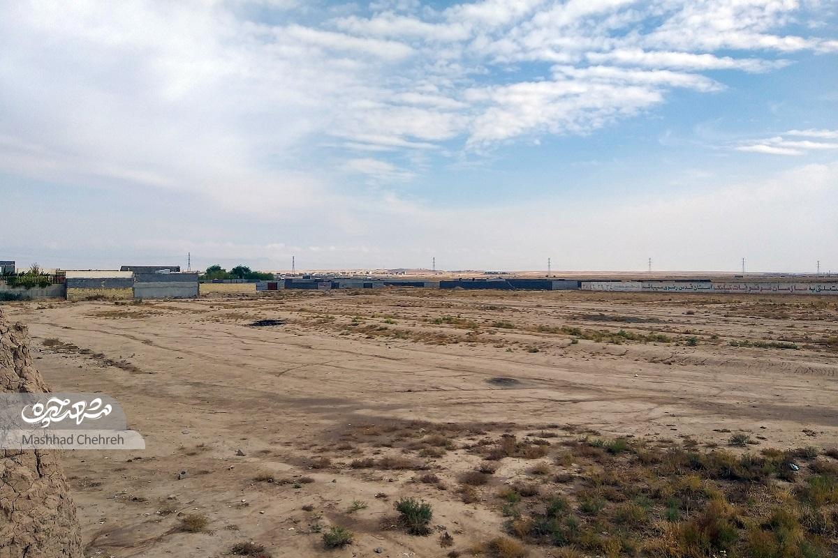 ساکن قدیمی توس، در ۷ دهه از عمر خود روزگار متفاوتی را تجربه کرده است خانههای قلعه به هم راه داشت ساکن قدیمی توس، در ۷ دهه از عمر خود روزگار متفاوتی را تجربه کرده است خانههای قلعه به هم راه داشت