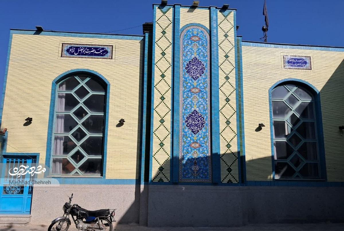 معبری در محله نوید با مسجد ۱۰۰ ساله معبری در محله نوید با مسجد ۱۰۰ ساله