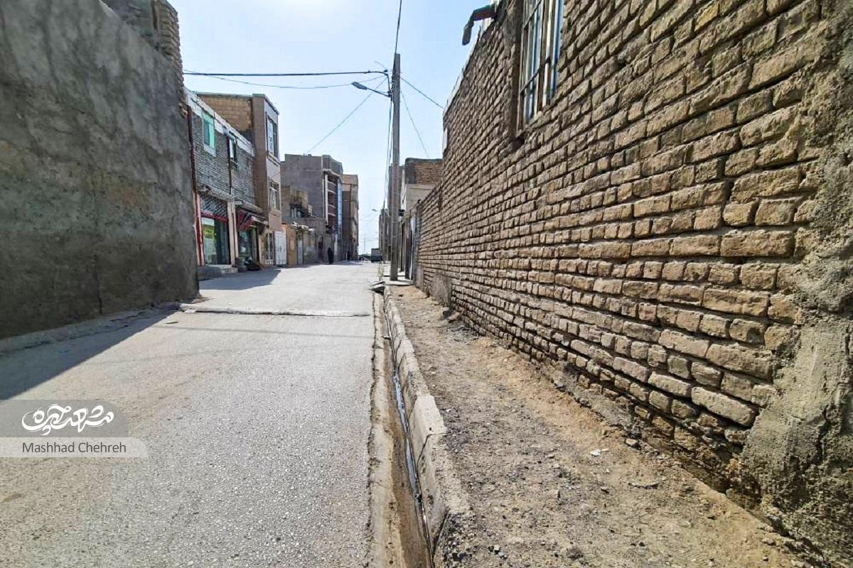 کوچه حر 76، معبر مدرسه‌ها