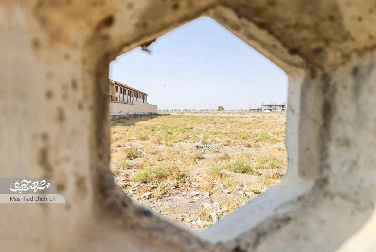 کوچه حر 76، معبر مدرسه‌ها