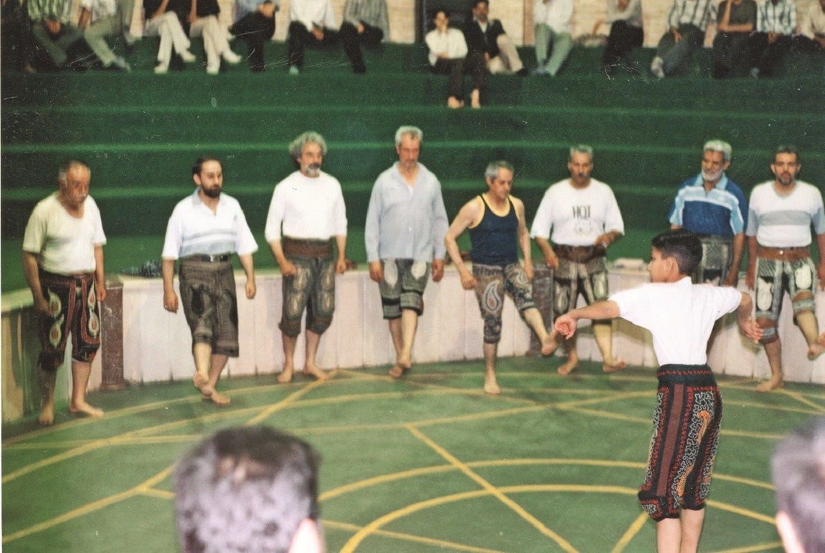 احمد جلالی میلانداز قدیمی مشهدی است احمد جلالی میلانداز قدیمی مشهدی است