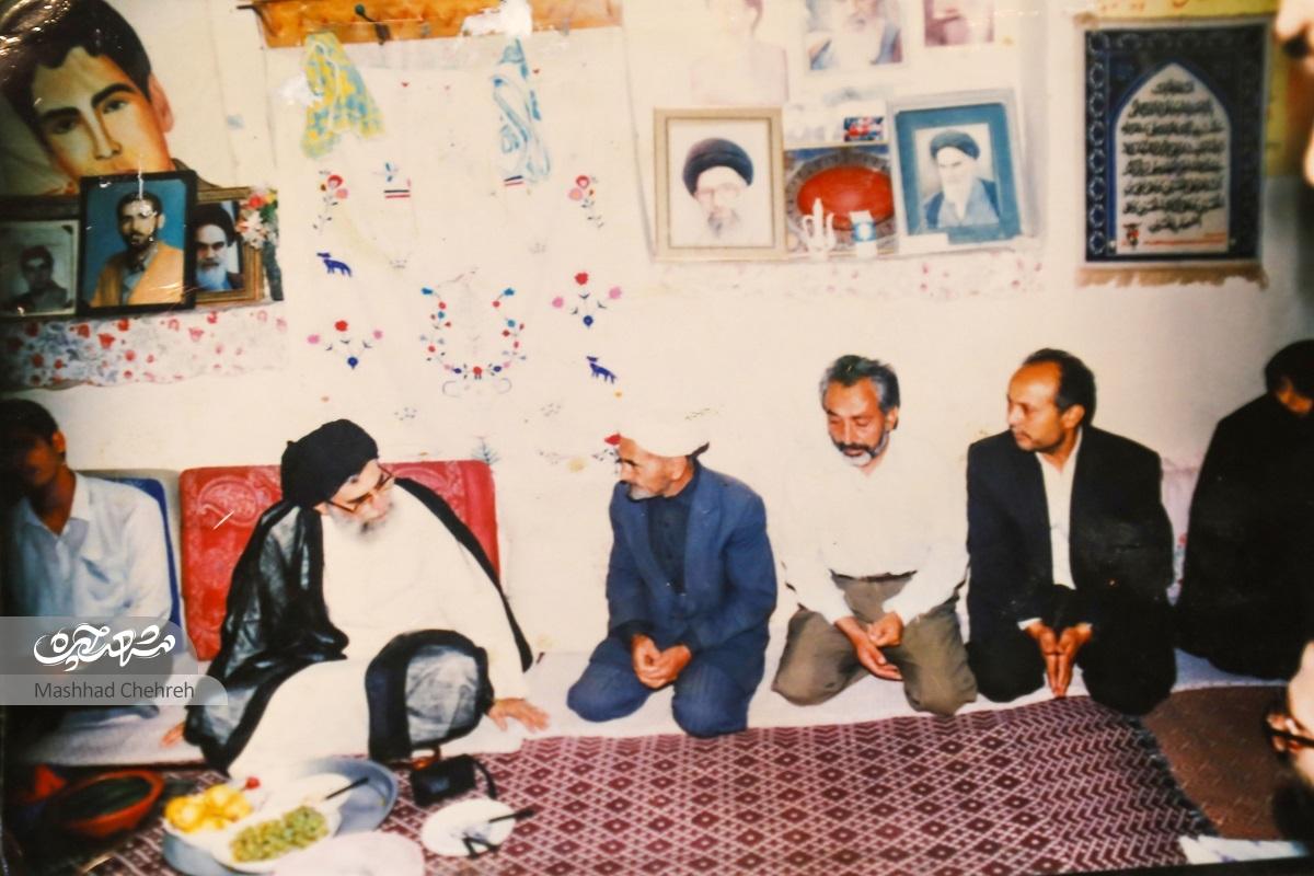 عباسعلی عباسزاده سالها در زمان جنگ، اتاق عمل تجهیز میکرده است عباسعلی عباسزاده سالها در زمان جنگ، اتاق عمل تجهیز میکرده است