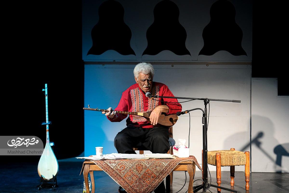 ساز و آواز نسل به نسل به استاد محمد یگانه به ارث رسیده است